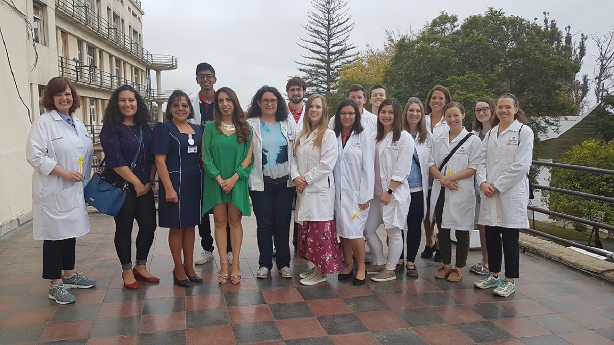 Delegación estudiantil de EEUU visita dependencias del Hospital Eduardo Pereira